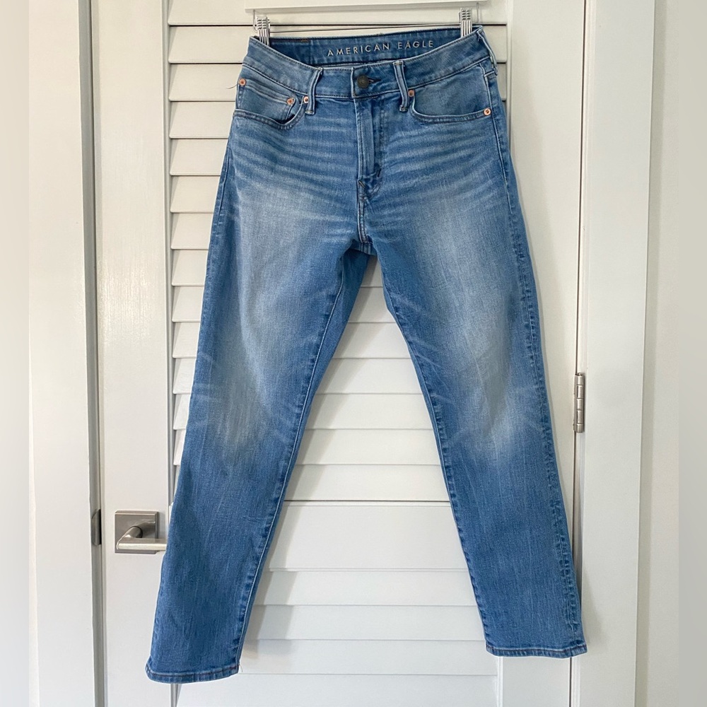 Men’s 30 x30 AE Athletic Fit Airflex + Jean
